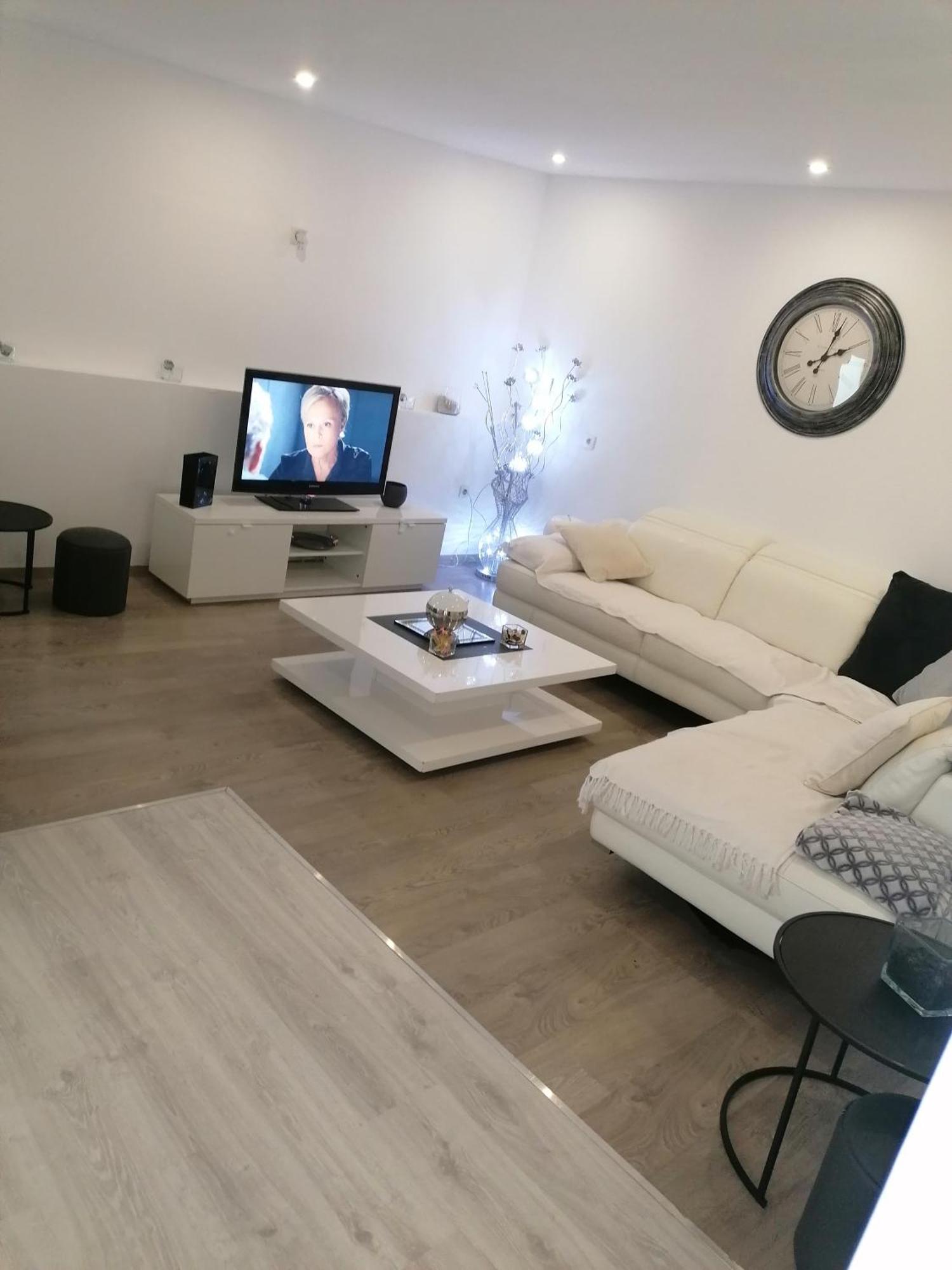 Rouvroy  Appt Moderne 50M2 Avec Terrasse 아파트 외부 사진